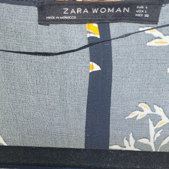 Zara Woman - Size Large Multi color blue and yellow high low wrap dress - Picture 3 of 4